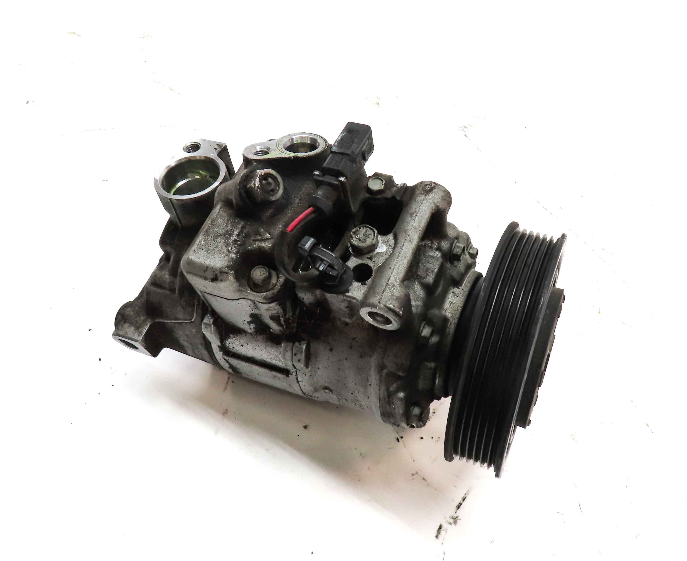 2012-2015 AUDI A6 A7 (C7 4G8) 3.0L SUPERCHARGED ENGINE A/C AIR COMPRESSOR PUMP — exact item pictured